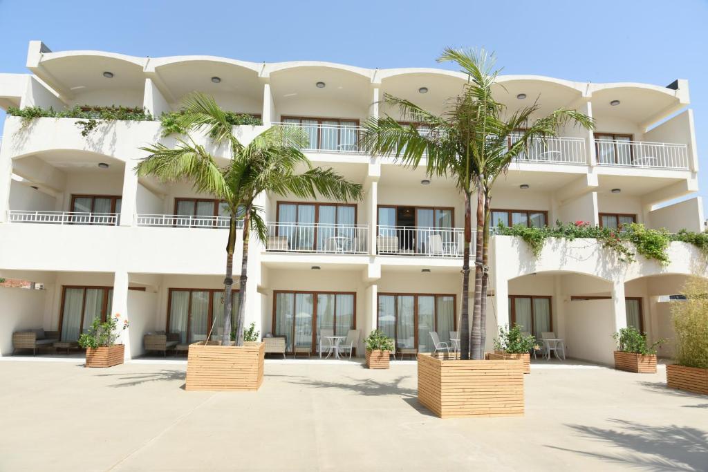 La Siesta Hotel & Beach Resort - Studio With Terrace
