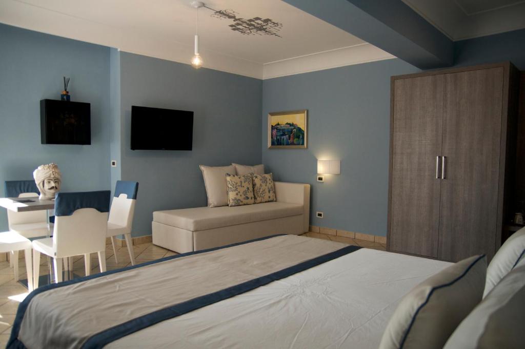 Villa Le Terrazze Charming Rooms - 3