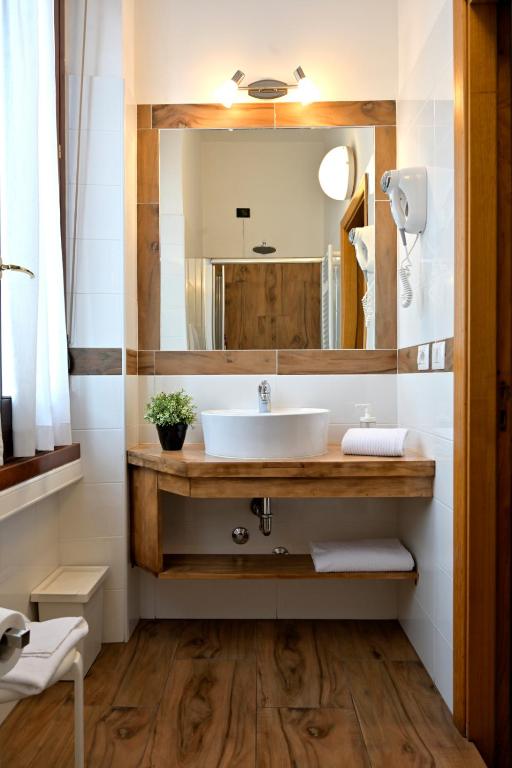 Hotel Bagliori - Resim 17