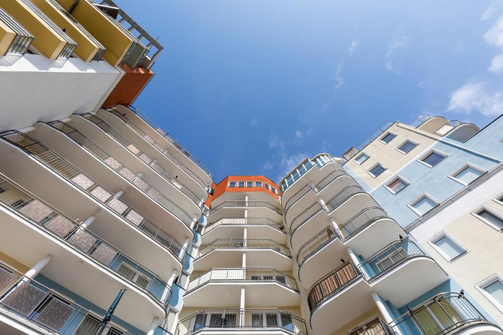 Budova, v ktorej sa apartmán nachádza