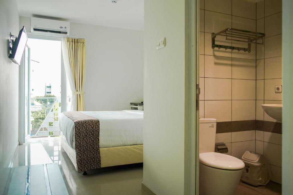 Aruuman Hotel Simpanglima Semarang - Housity
