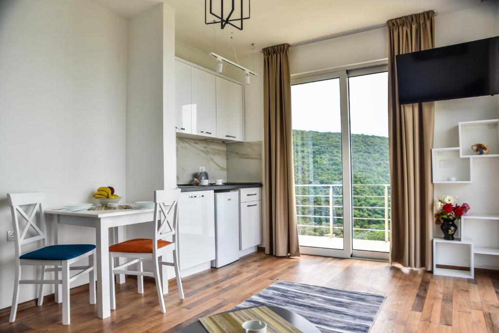 Apartments Blue Heaven - 13