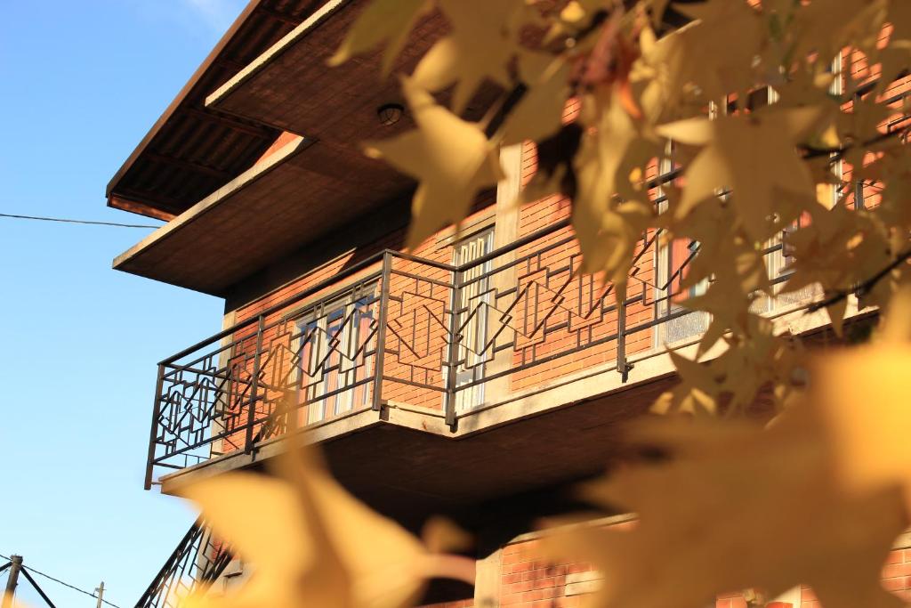 En balkong eller terrasse på La Finestra sul Parco
