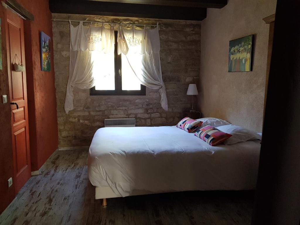 Le Crillon - Charm Quadruple Room