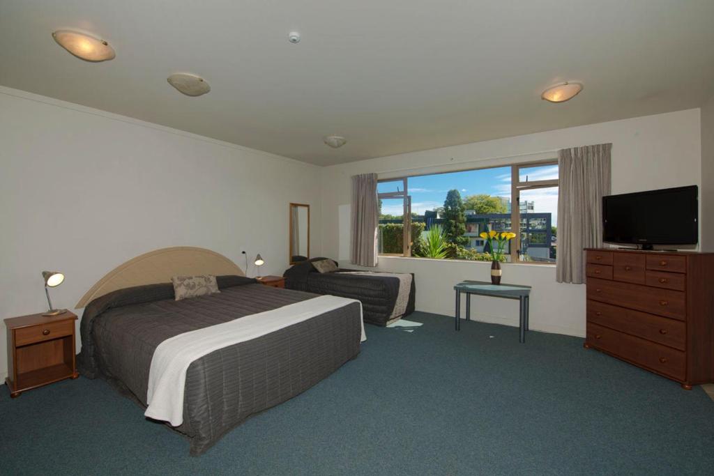 Lake Point Motel - Resim 33