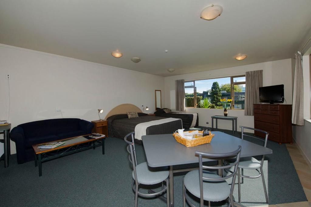 Lake Point Motel - Resim 31