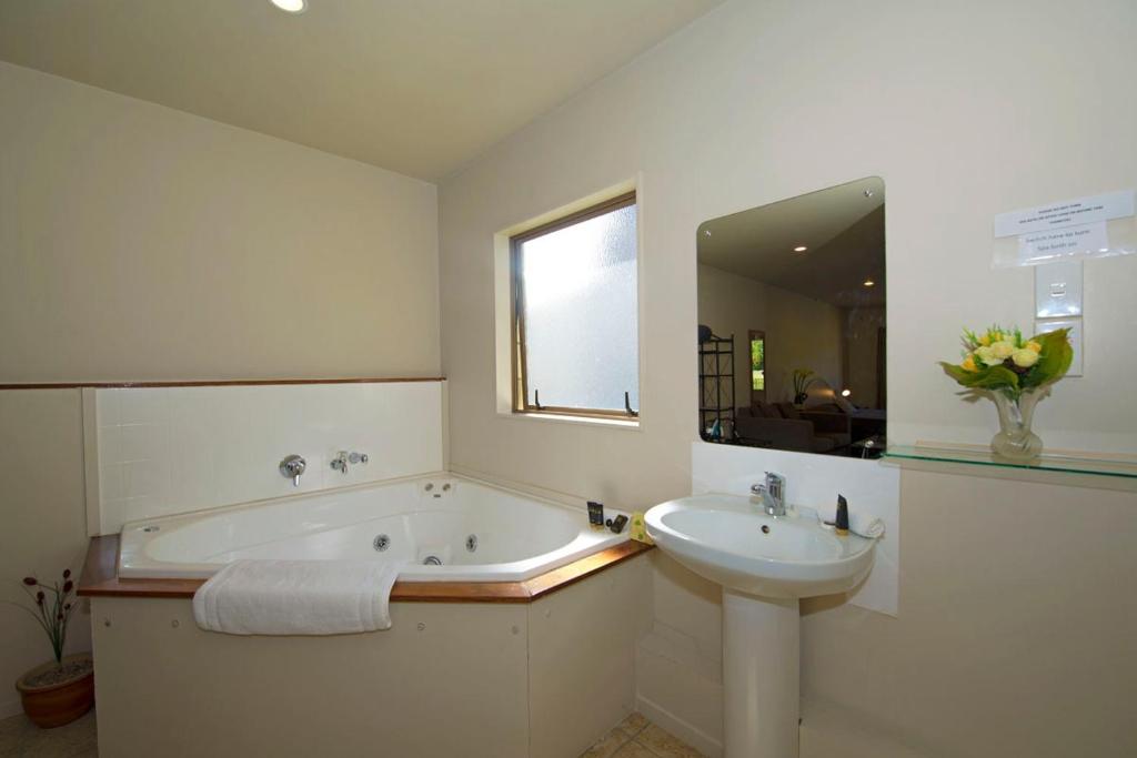 Fotografie z fotogalerie ubytování Lake Point Motel v destinaci Hamilton