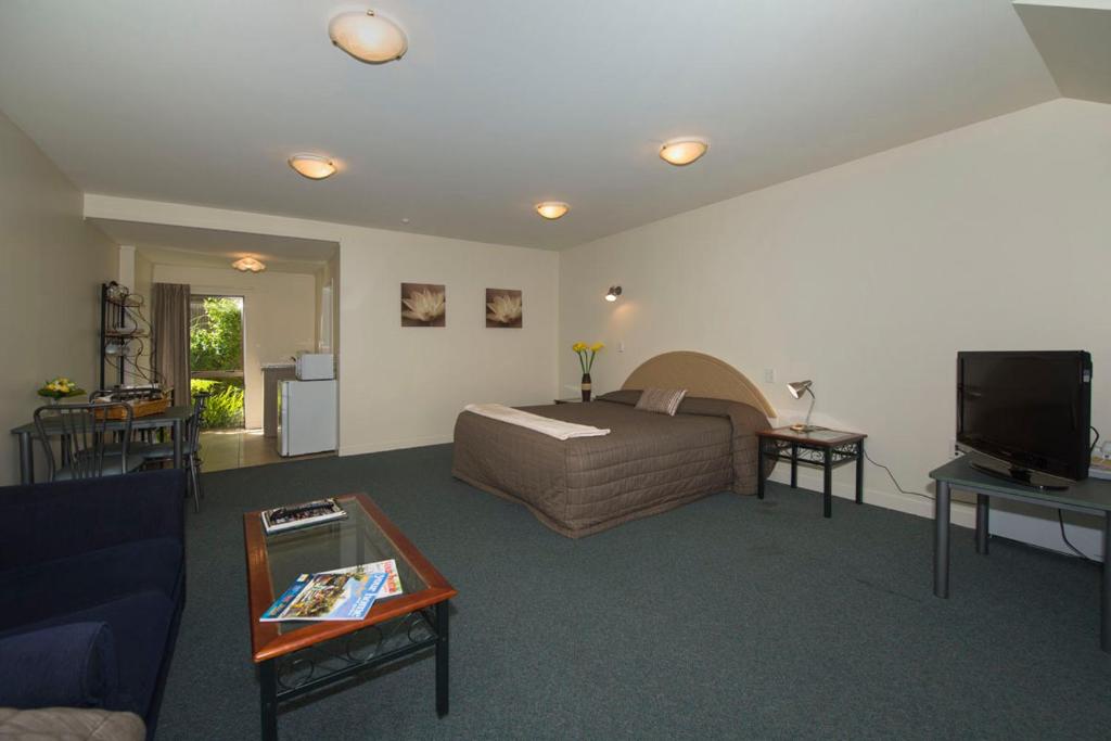 Lake Point Motel - Resim 34