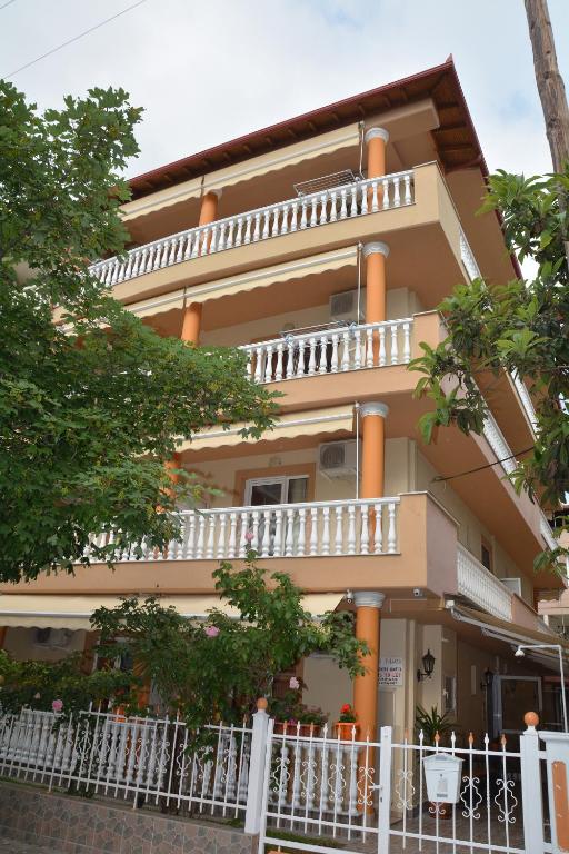 Balkón nebo terasa v ubytování VILLA TASOS