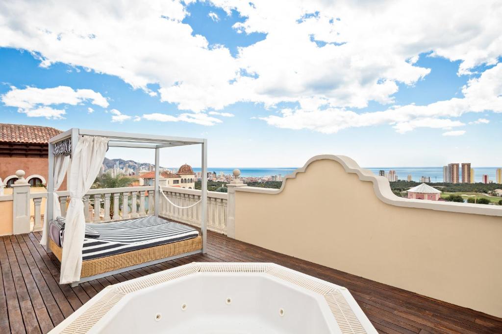 Melia Villaitana - Resim 35