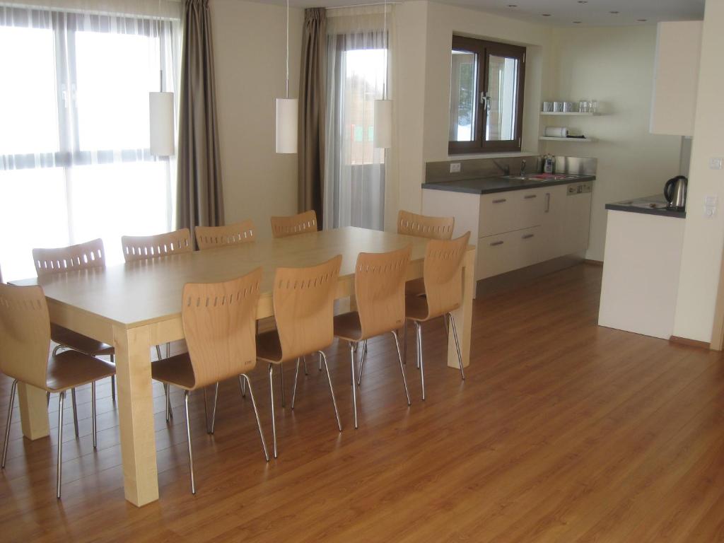 Kuchyň nebo kuchyňský kout v ubytování Bohemia Apartments