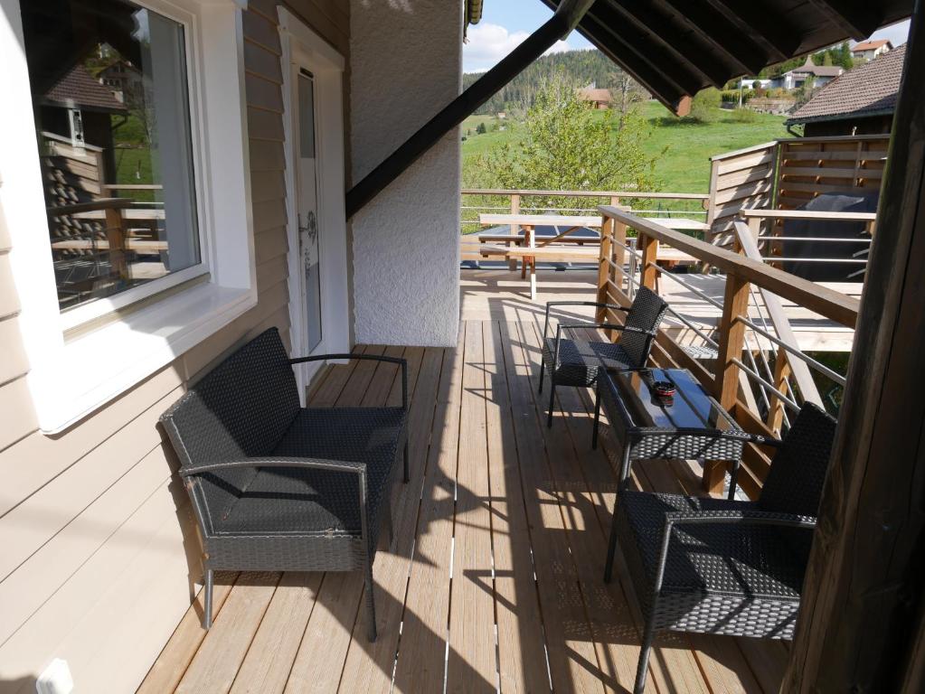 Balkón nebo terasa v ubytování spa et sauna