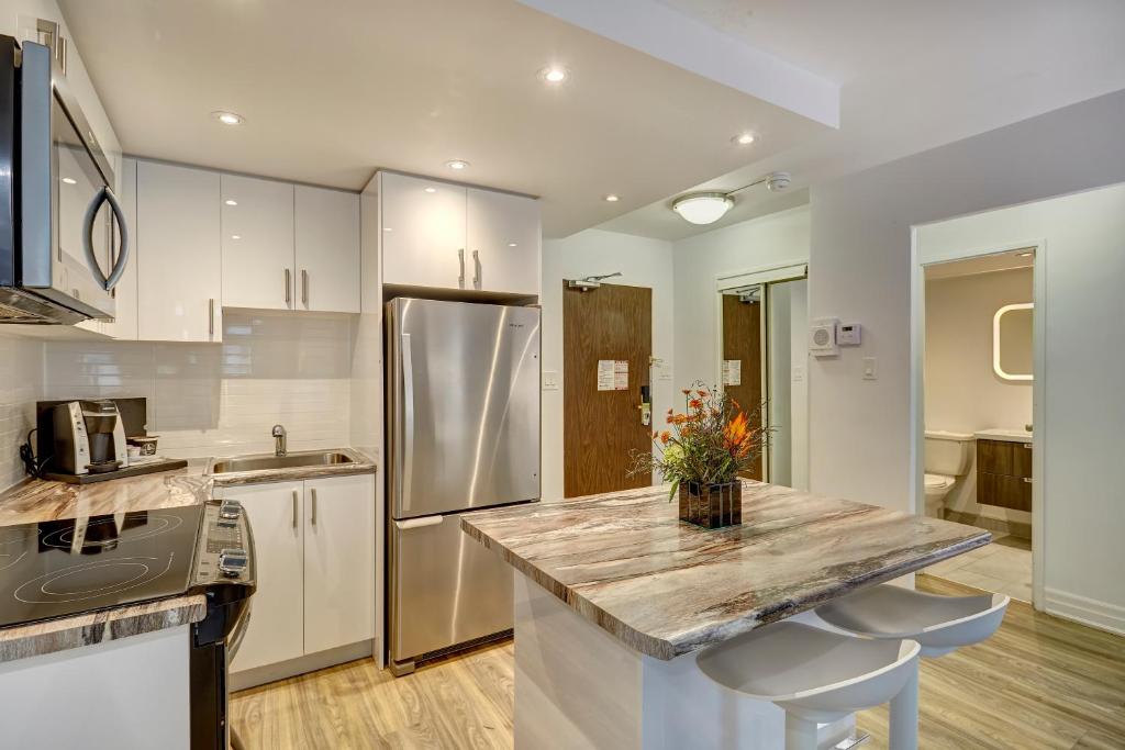 Town Inn Suites Hotel - Resim 39