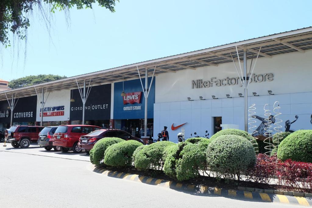 tamiya nike outlet