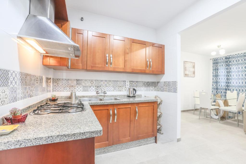 Kuchyň nebo kuchyňský kout v ubytování Apartamento Sol