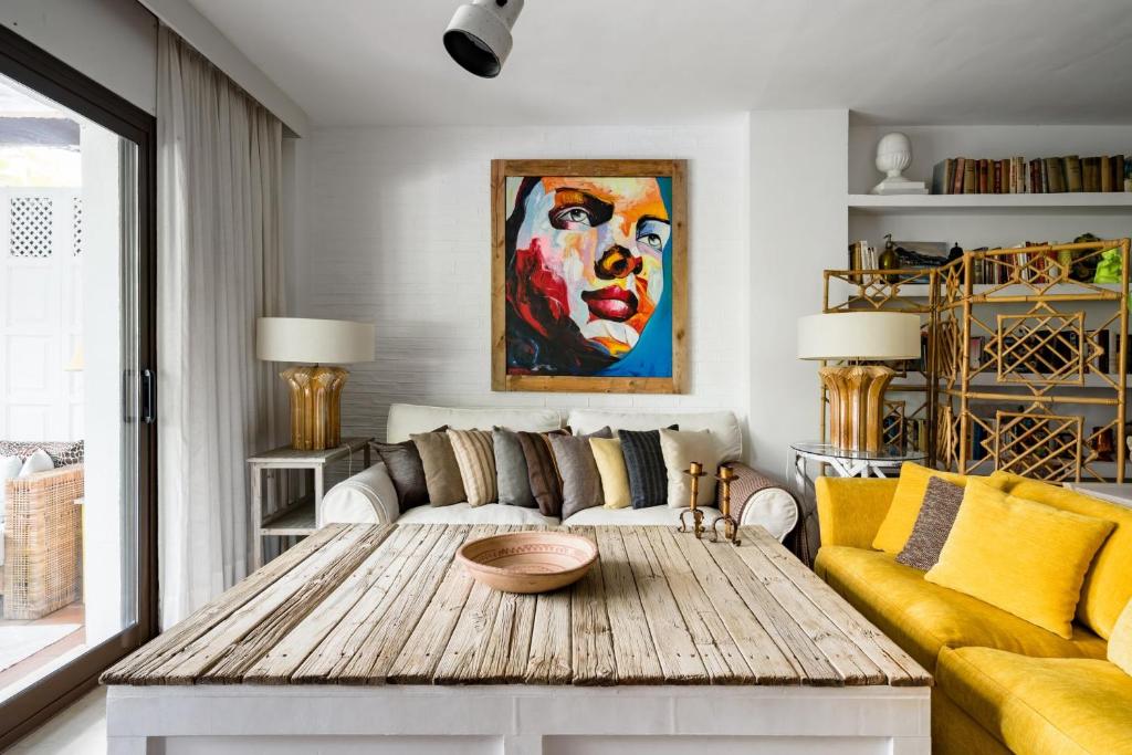 Apartment Chambao Suite Marbella, Spain - Booking.com