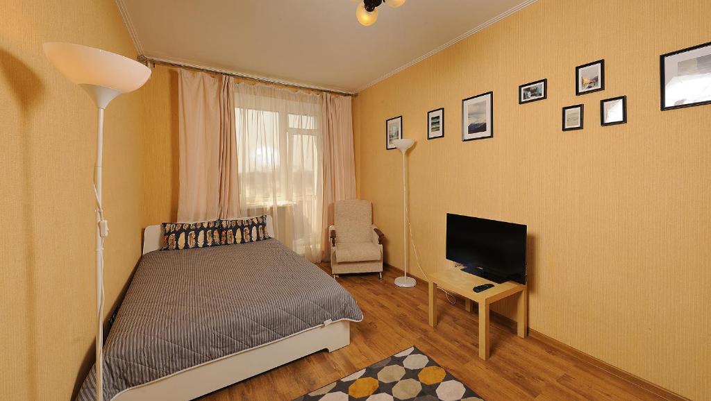 ул. 8 Марта, 4 - отзывы и видео