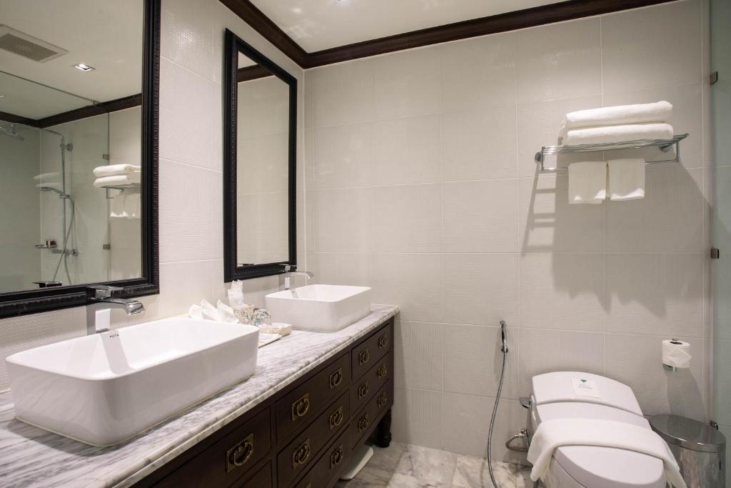 The Bridge An Eclectic Luxotel - Resim 41