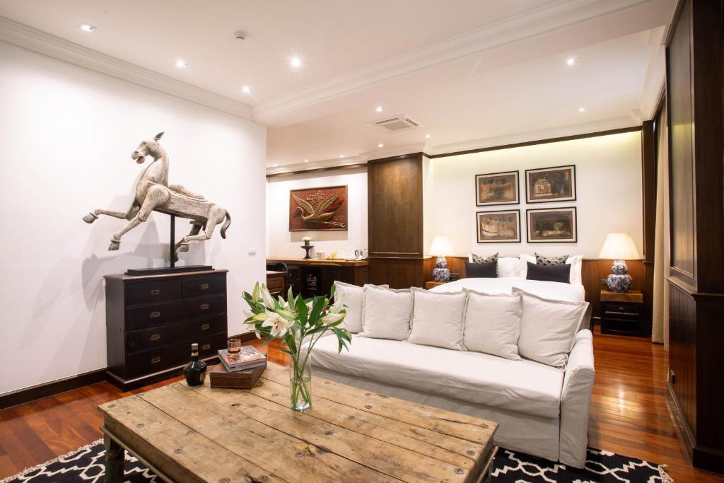 The Bridge An Eclectic Luxotel - Resim 38