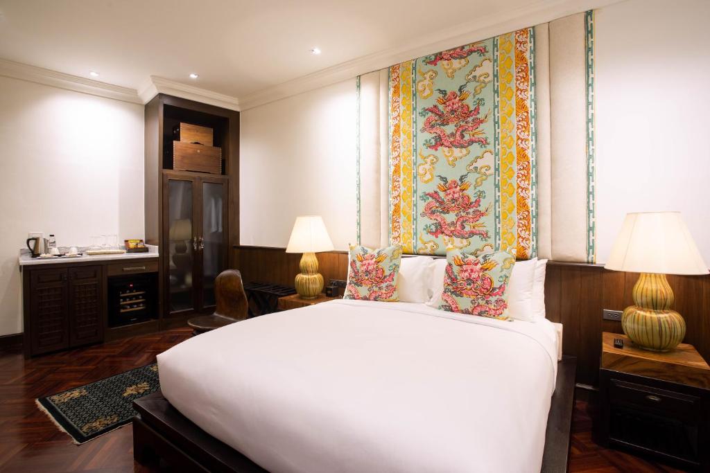 The Bridge An Eclectic Luxotel - Resim 32