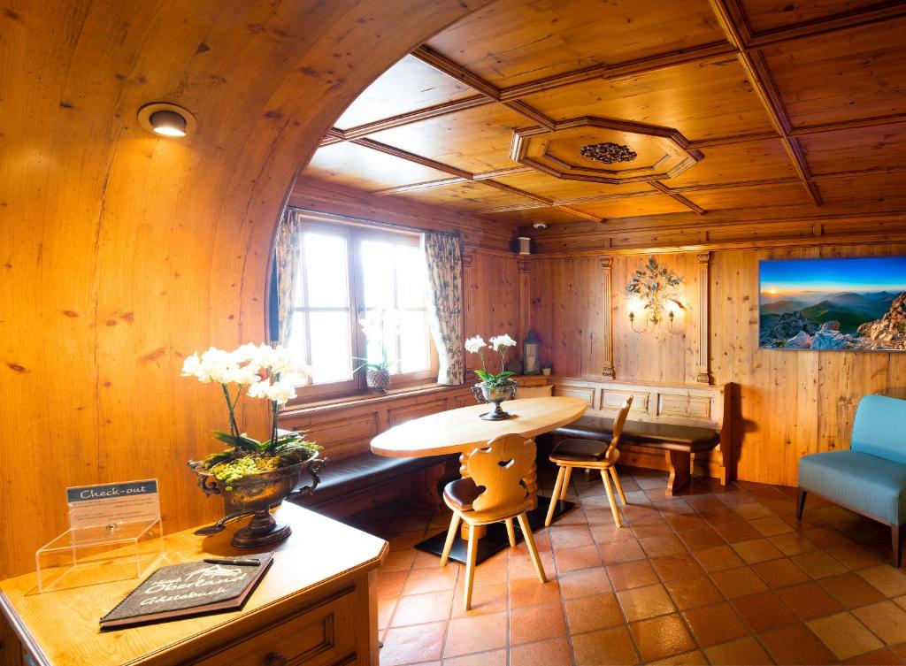 Posezení v ubytování Hotel Oberland