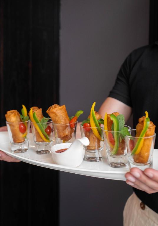 The Bridge An Eclectic Luxotel - Resim 19