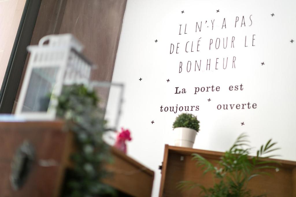 Hôtel de l'Europe by HappyCulture - Resim 37