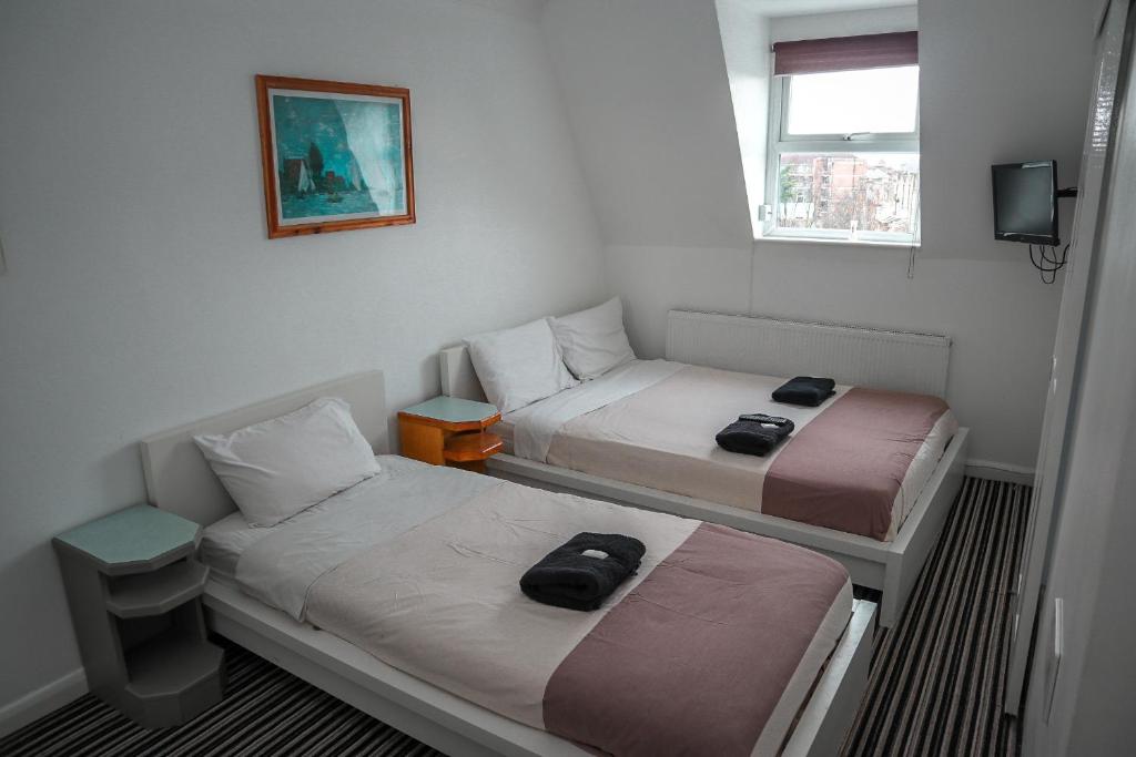 Hotel 261 - 