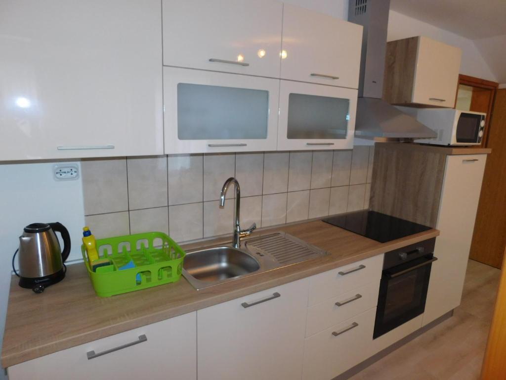 Guesthouse Sara - 19