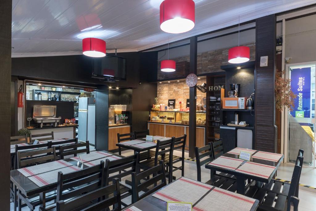  Rezende Suites Hotel