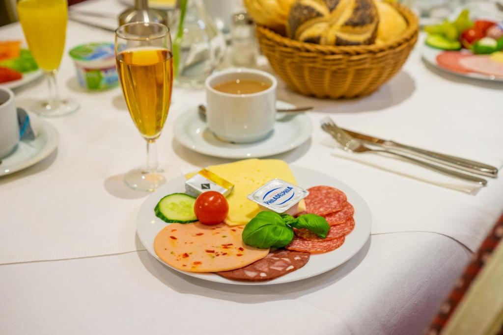 Essen im Hotel oder in der Nähe