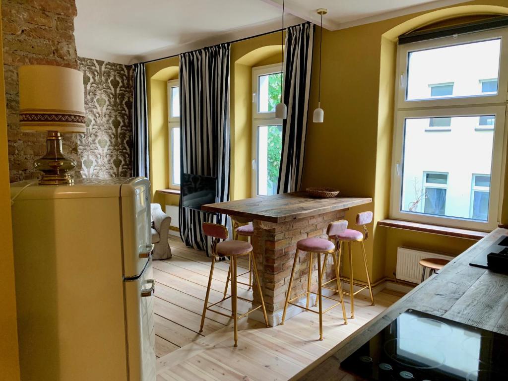 Brilliant Apartments - 13