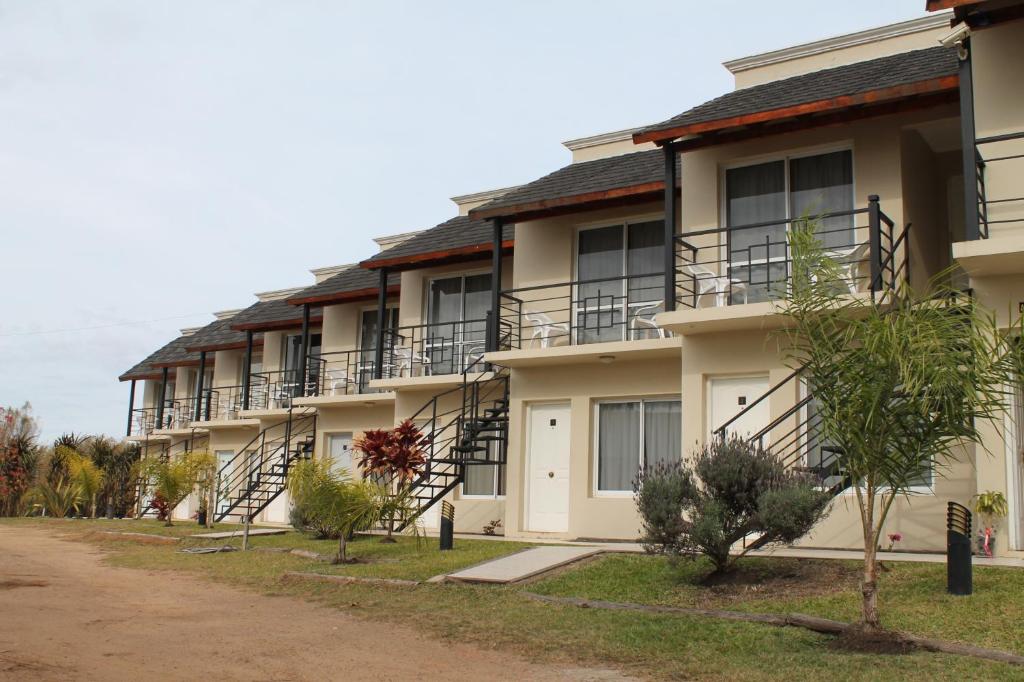 Brisas del Lago Apartamentos