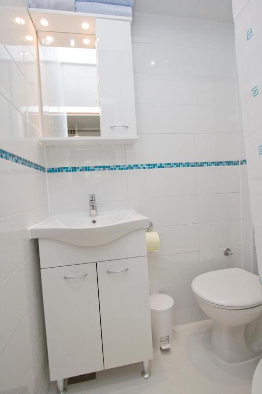 Koupelna v ubytování Apartments Delfin