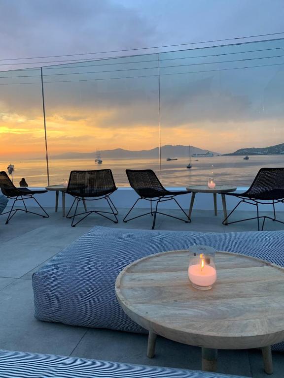 Apiro Mykonos