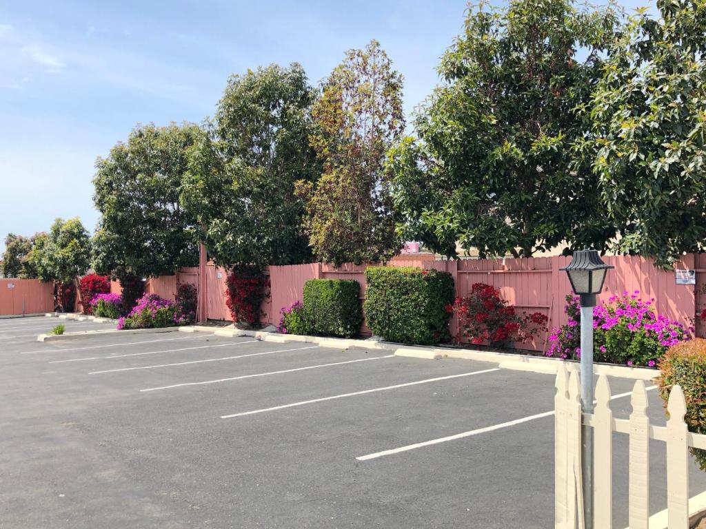 Fotografie z fotogalerie ubytování Pacific Inn v destinaci Grover Beach