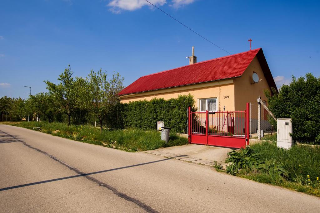 Budova, kde se ubytování v soukromí nachází