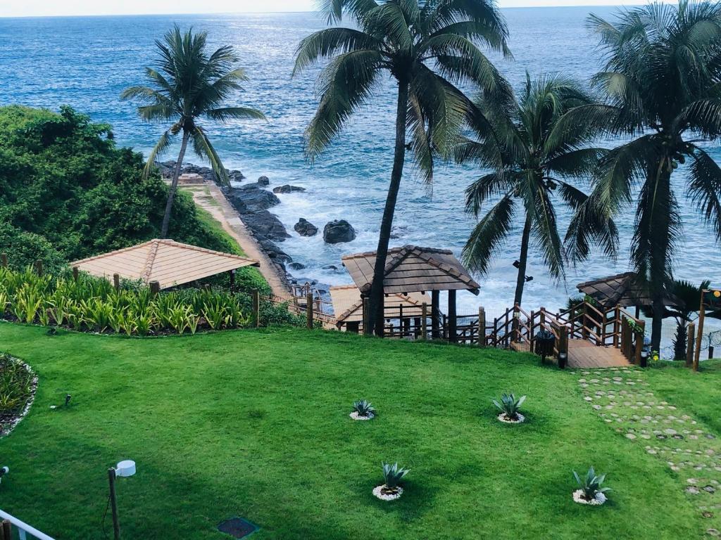  LUXUOSO APARTAMENTO BARRA ONDINA Beira MAR