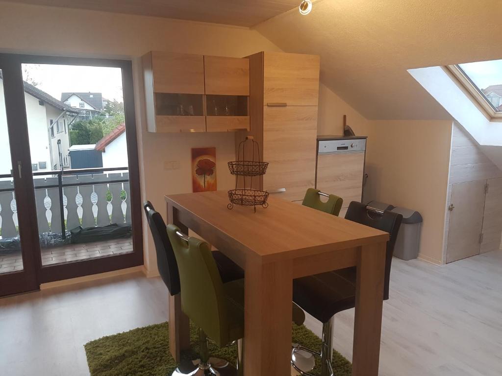Kuchyň nebo kuchyňský kout v ubytování Ferienwohnung Klothilde