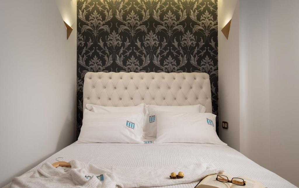 Pela Veranda Exquisite Suites - 13