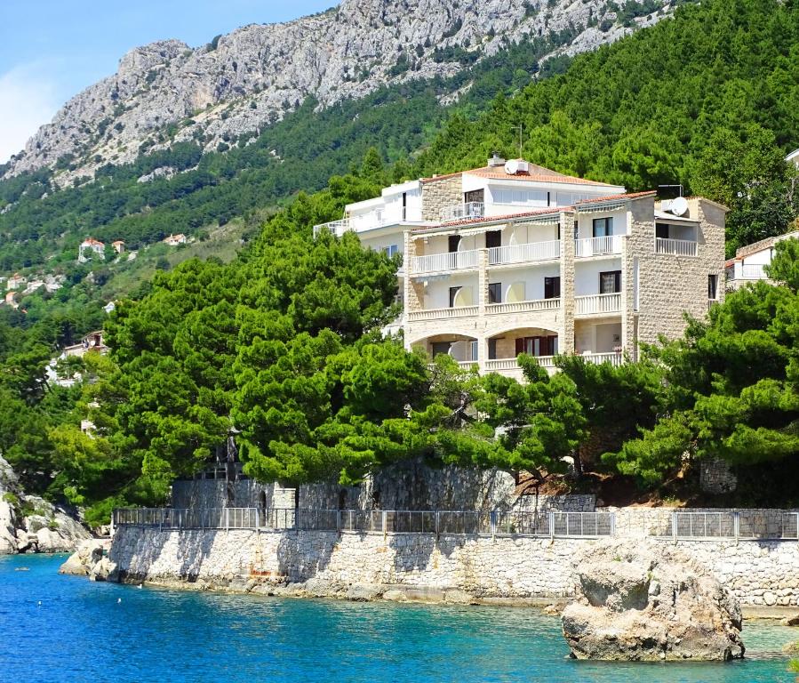 Fotografie z fotogalerie ubytování Sunset Villa Brela v destinaci Brela