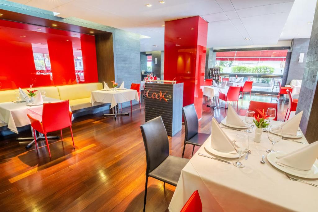 Restaurace v ubytování Sonesta Hotel Cali