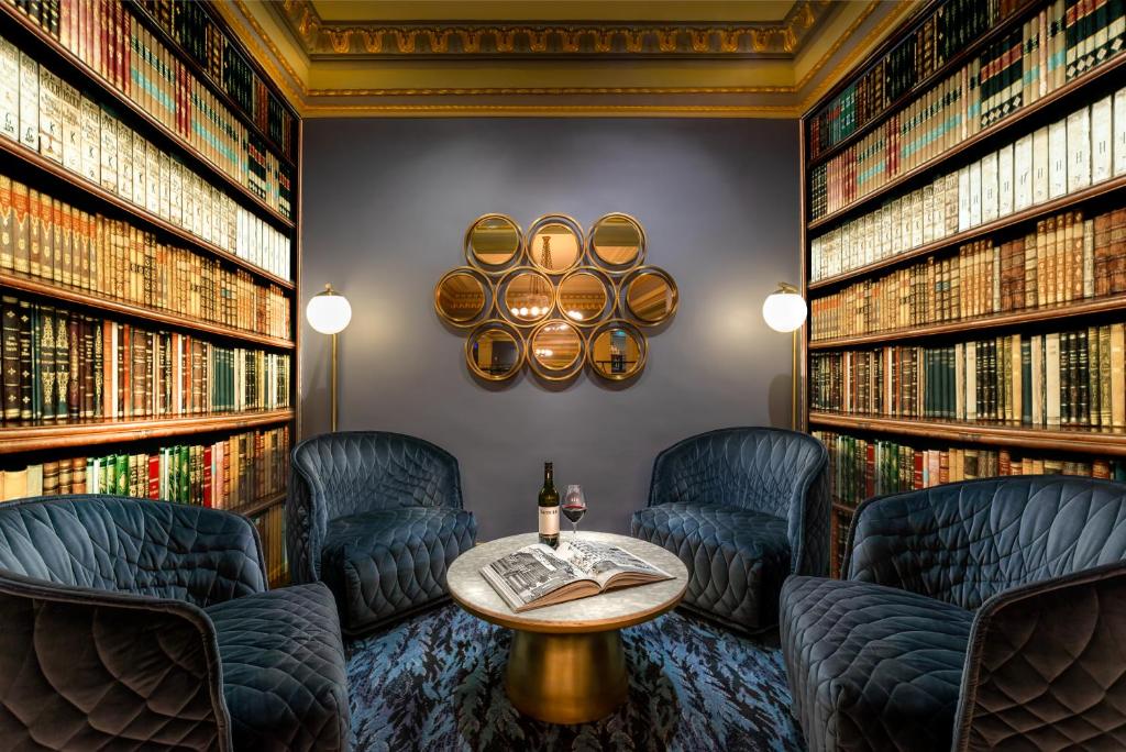 Treasury on Collins Melbourne - Resim 6