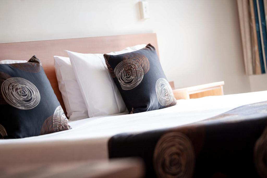 Black Buffalo - Resim 17