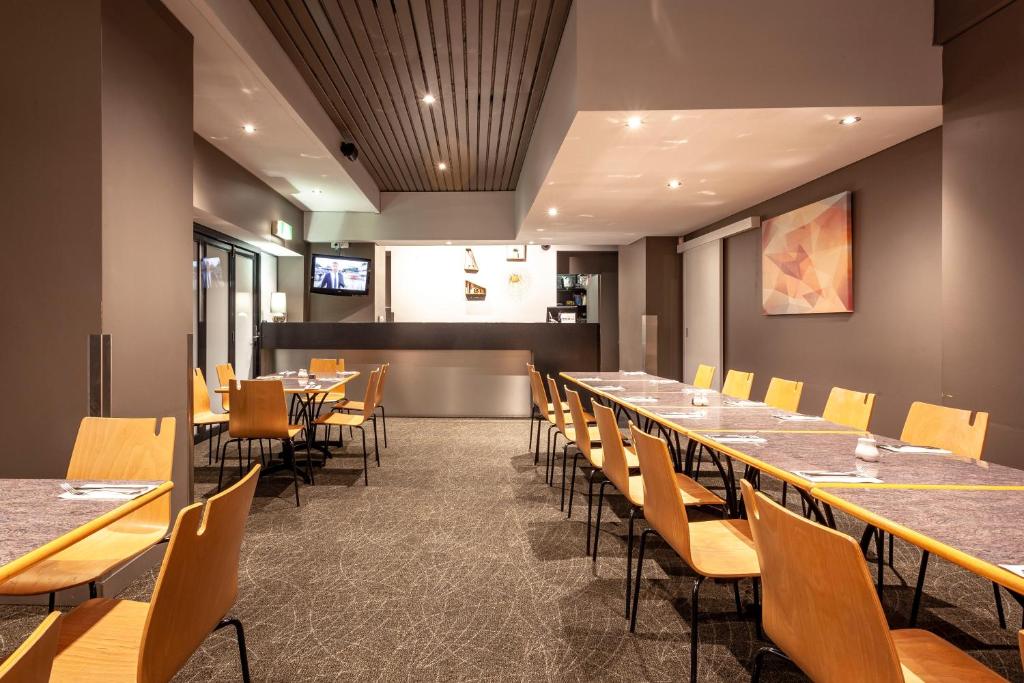 Black Buffalo - Resim 25