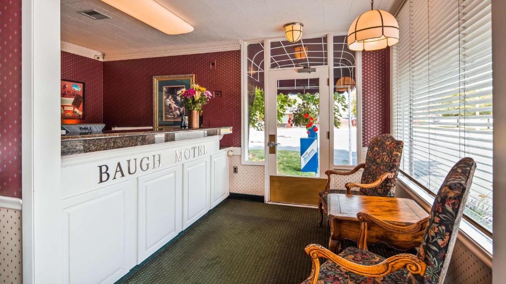 Baugh Motel, SureStay Collection by Best Western photo