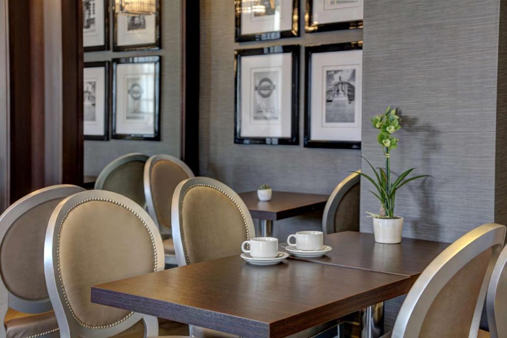 Best Western Buckingham Palace Rd - Resim 16