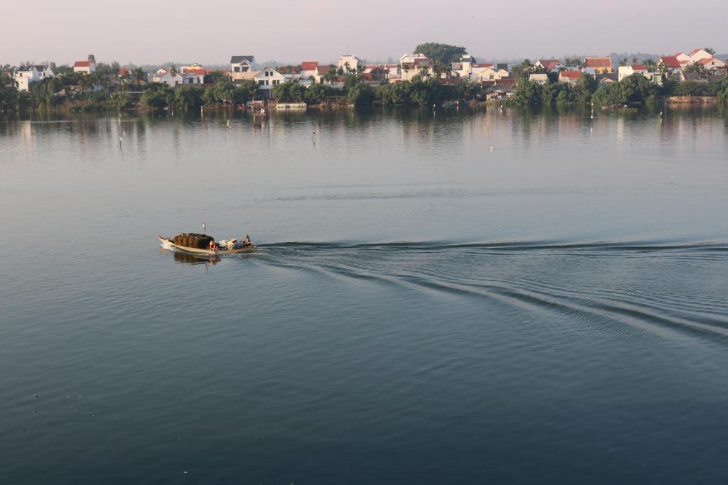 Roxana River Villa - 6