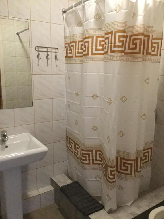 Koupelna v ubytování Hotel Fortetsya