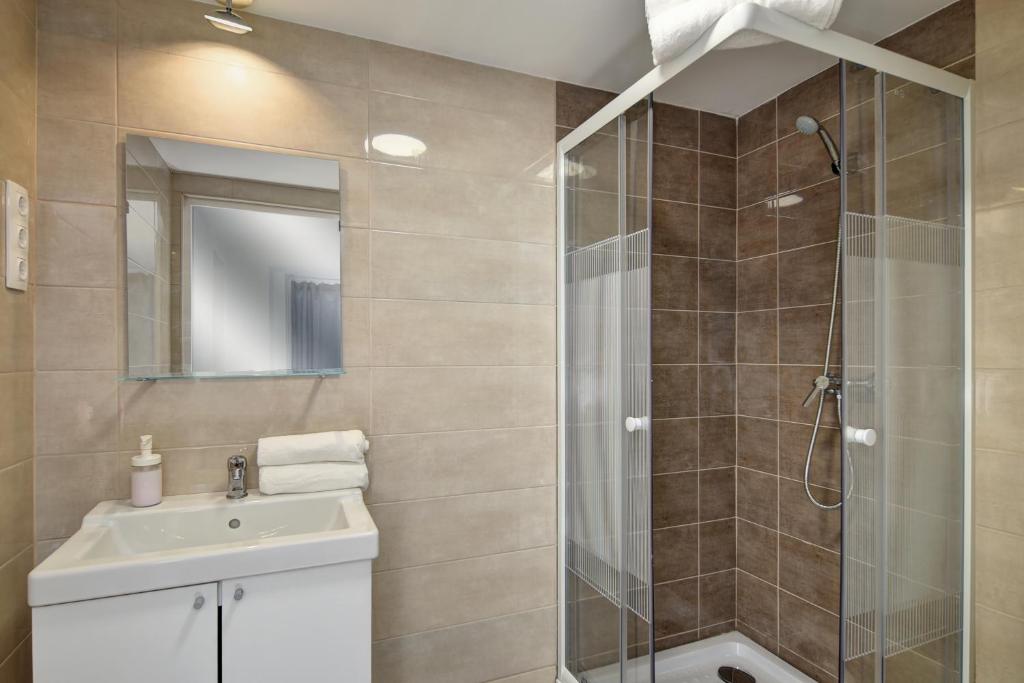 Heart of Downtown Apartment - Appartamento Standard